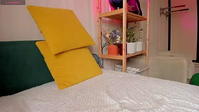 lovely ki online show from March 2026 06:19:02 AM