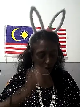 mamakarma1403 online show from November 2025 04:20:01 PM