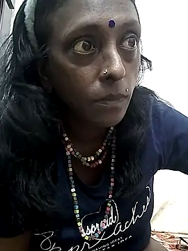 mamakarma1403 online show from November 2025 03:36:02 PM