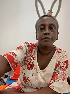 Snapshot of mamakarma1403 chatting on June 2026 06:58:01 AM mamakarma1403 online show from June 2026 06:58:01 AM