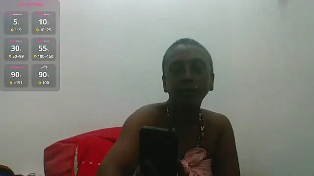 Snapshot of mamakarma1403 chatting on July 2026 06:47:02 AM mamakarma1403 online show from July 2026 06:47:02 AM