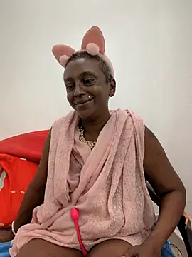 Snapshot of mamakarma1403 chatting on July 2026 03:38:01 PM mamakarma1403 online show from July 2026 03:38:01 PM