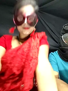 Hotty-priyanka online show from April 2026 06:01:01 PM