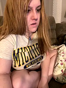 PuckBunny17 online show from December 2025 06:33:01 AM