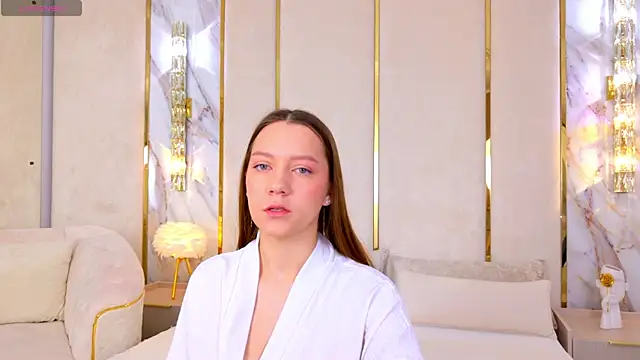 Snapshot of AliceBrayan chatting on March 2025 05:12:01 AM AliceBrayan online show from March 2025 05:12:01 AM