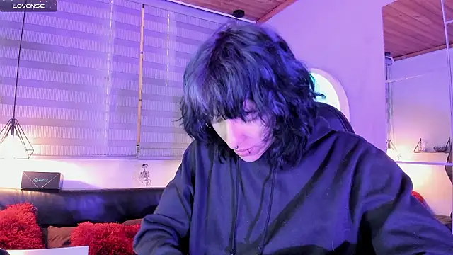 Ghosty Doll online show from March 2026 01:25:01 PM