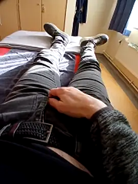 pascalino100 online show from February 2026 09:30:01 AM