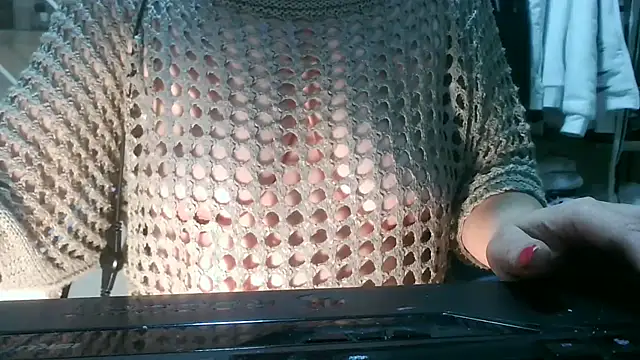 moni60 online show from November 2025 08:08:02 AM