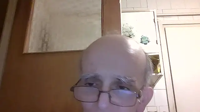 mariusica1xh online show from March 2026 11:09:02 PM