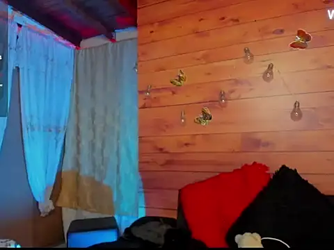 Snapshot of mykaelahoney chatting on October 2025 06:13:02 AM mykaelahoney online show from October 2025 06:13:02 AM