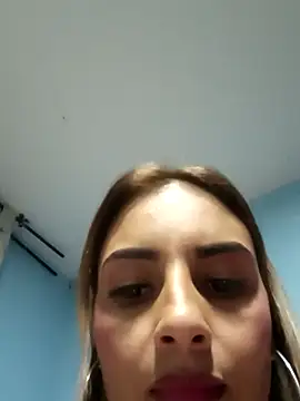 Snapshot of mykaelahoney chatting on October 2025 10:48:02 PM mykaelahoney online show from October 2025 10:48:02 PM