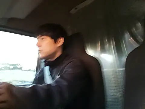 whitebriefboy online show from March 2026 09:11:01 PM