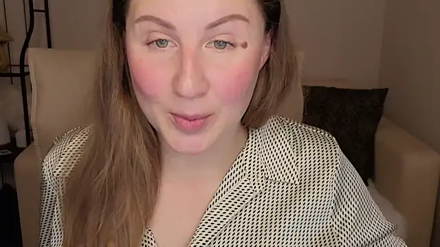 Helens love online show from October 2025 01:28:01 AM