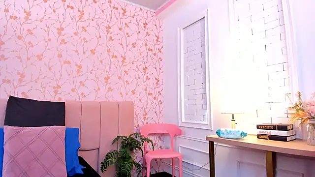 amber-hill online show from February 2026 07:23:01 PM