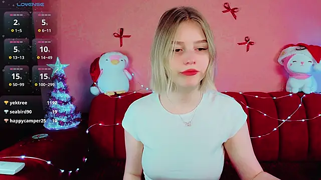 Snapshot of Dragonwind chatting on December 2024 10:52:02 PM Dragonwind online show from December 2024 10:52:02 PM