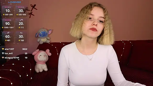 Snapshot of Dragonwind chatting on January 2025 01:53:01 AM Dragonwind online show from January 2025 01:53:01 AM