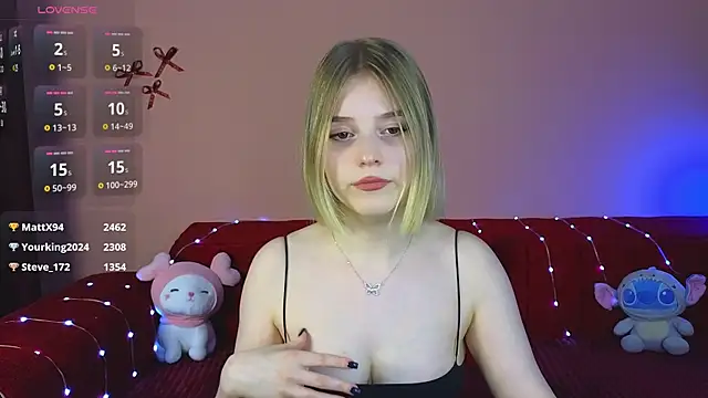 Snapshot of Dragonwind chatting on January 2025 04:06:02 AM Dragonwind online show from January 2025 04:06:02 AM