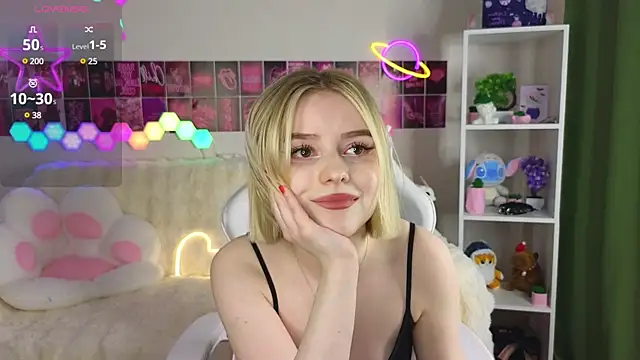 Snapshot of Dragonwind chatting on February 2025 11:46:02 PM Dragonwind online show from February 2025 11:46:02 PM