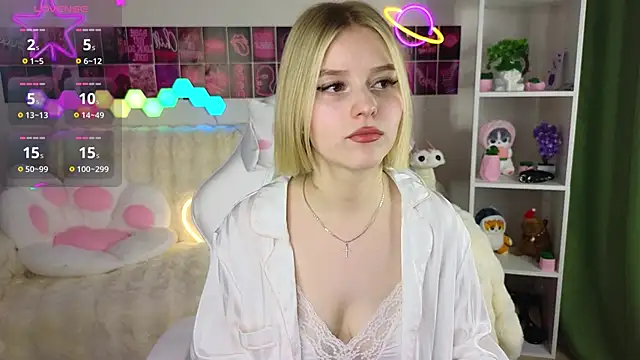 Snapshot of Dragonwind chatting on March 2025 12:29:02 AM Dragonwind online show from March 2025 12:29:02 AM