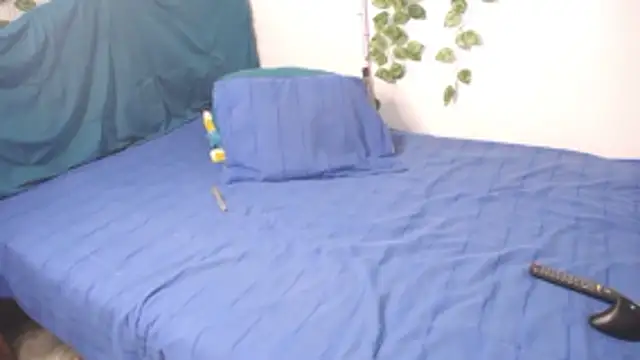 DominaLeona online show from October 2025 09:15:01 PM