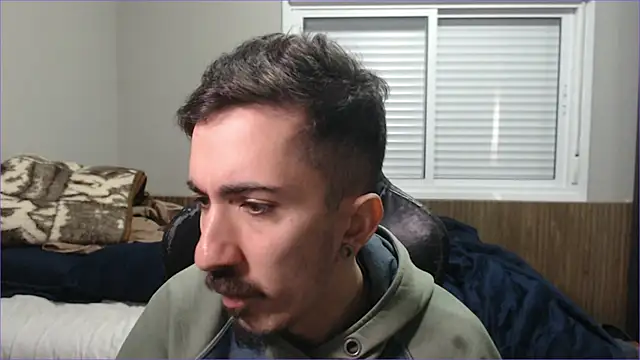 Snapshot of ViniBruv chatting on October 2025 04:31:01 PM ViniBruv online show from October 2025 04:31:01 PM