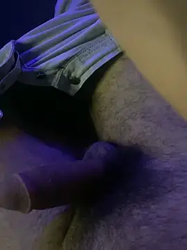 YawlingJingoist online show from November 2025 01:05:01 AM