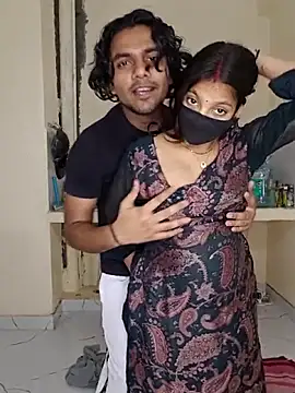 riya190 online show from April 2026 05:32:01 PM