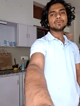 riya190 online show from April 2026 05:13:02 PM