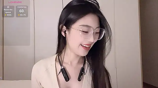 Sweet-Angel999 online show from March 2025 12:56:01 PM