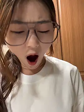 Sweet-Angel999 online show from November 2025 03:04:01 PM