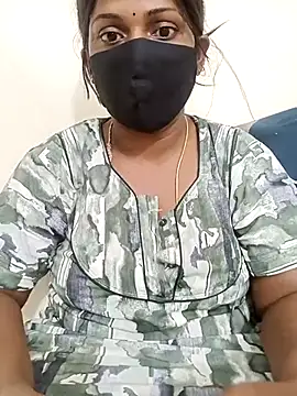 Snapshot of Renuma chatting on February 2025 07:19:02 PM Renuma online show from February 2025 07:19:02 PM