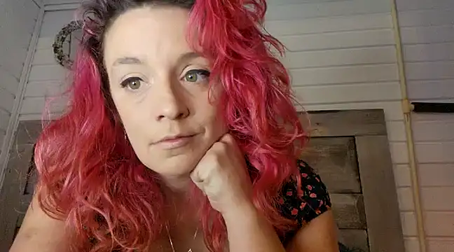 Snapshot of hotwetpansys chatting on December 2024 03:52:02 AM hotwetpansys online show from December 2024 03:52:02 AM