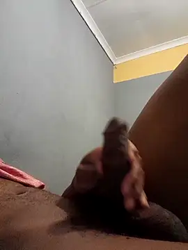 Snapshot of Amazea24 chatting on March 2025 08:53:01 PM Amazea24 online show from March 2025 08:53:01 PM