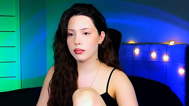 Stacy Gonzales  online show from February 2025 01:06:01 PM