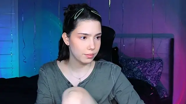 Stacy Gonzales  online show from March 2026 08:09:01 AM