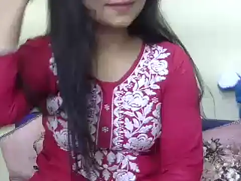 Snapshot of WildRuhi20 chatting on January 2025 03:26:01 AM WildRuhi20 online show from January 2025 03:26:01 AM