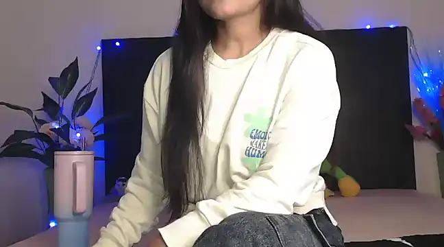 Snapshot of WildRuhi20 chatting on February 2025 05:13:01 AM WildRuhi20 online show from February 2025 05:13:01 AM