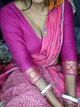 Snapshot of Wifesuman40 chatting on December 2024 10:28:01 AM Wifesuman40 online show from December 2024 10:28:01 AM