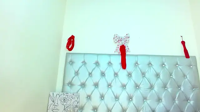 JessicaRabbit04 online show from November 2025 03:29:02 AM