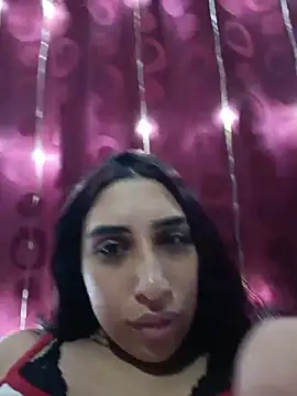Snapshot of ifeelverywet_andhot chatting on May 2026 02:58:01 PM ifeelverywet andhot online show from May 2026 02:58:01 PM