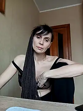 Francenia lolis online show from March 2025 11:08:01 AM