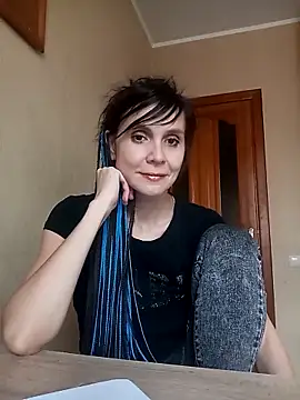 Francenia lolis online show from October 2025 11:03:01 AM