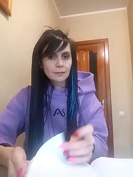 Francenia lolis online show from November 2025 06:56:02 AM