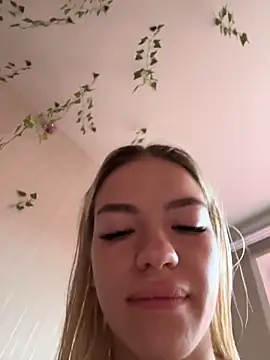 -Sexy Barbie- online show from October 2025 02:37:02 AM