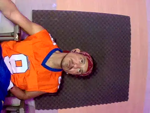 Snapshot of thesummerboy chatting on February 2025 04:48:01 AM thesummerboy online show from February 2025 04:48:01 AM