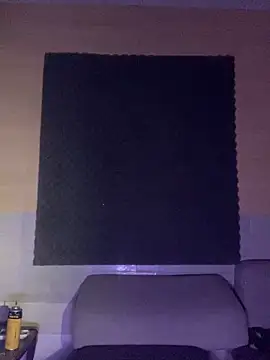 Snapshot of thesummerboy chatting on March 2025 08:04:01 AM thesummerboy online show from March 2025 08:04:01 AM