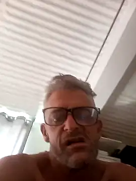 NICJOHNS online show from February 2025 12:43:01 PM