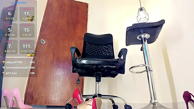 Snapshot of aitana-purple chatting on February 2025 01:35:02 AM aitana-purple online show from February 2025 01:35:02 AM