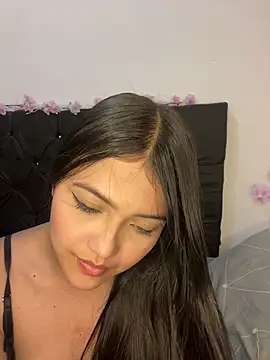 alisson carolina73 online show from January 2025 02:11:01 AM