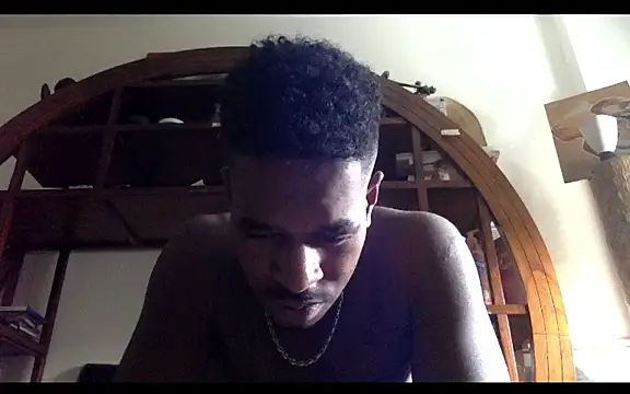 POPAYE972 online show from November 2025 02:17:01 PM